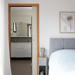 Appartement Maison Epure - Maison Mitoyenne Avec Jardin *