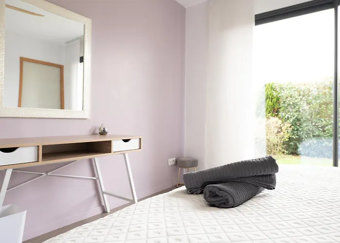 Appartamento Maison épure - Maison Mitoyenne Avec Jardin *